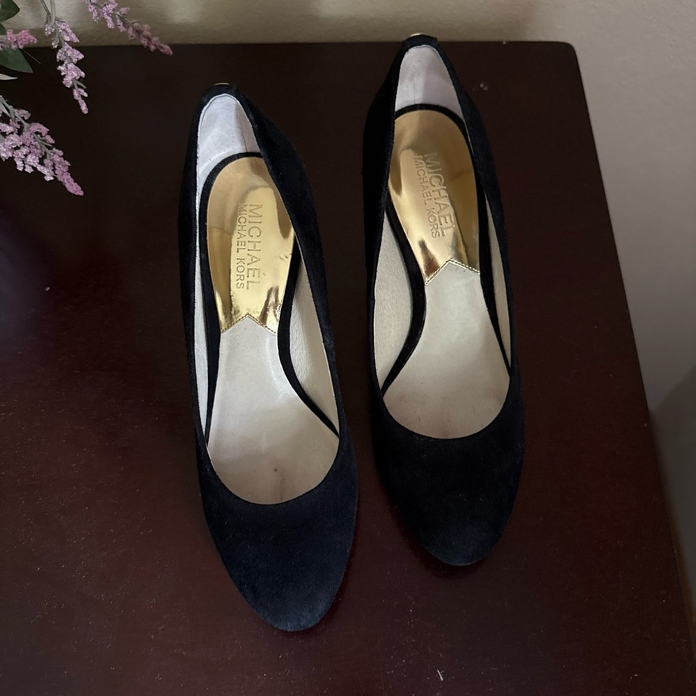Michael Kors Black Heels Elegant Suede Pumps